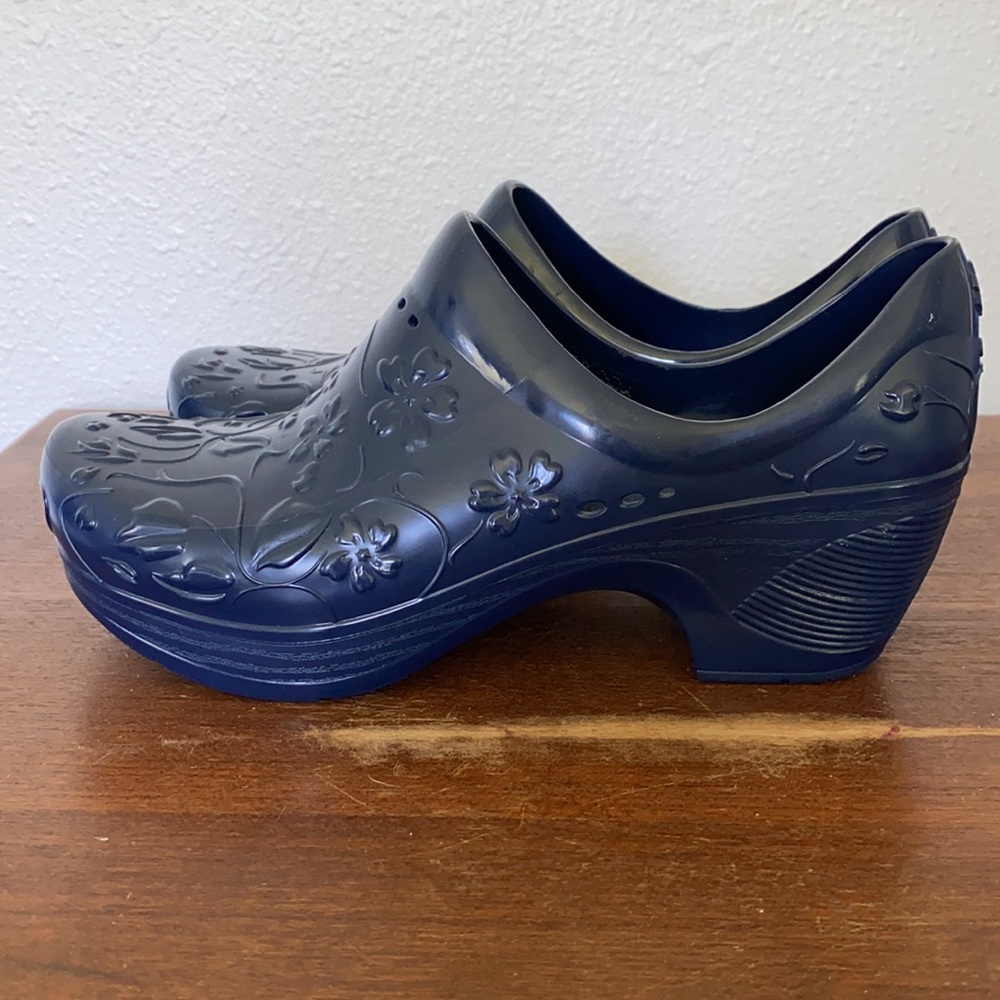 Dansko Clogs - Picture 2 of 8
